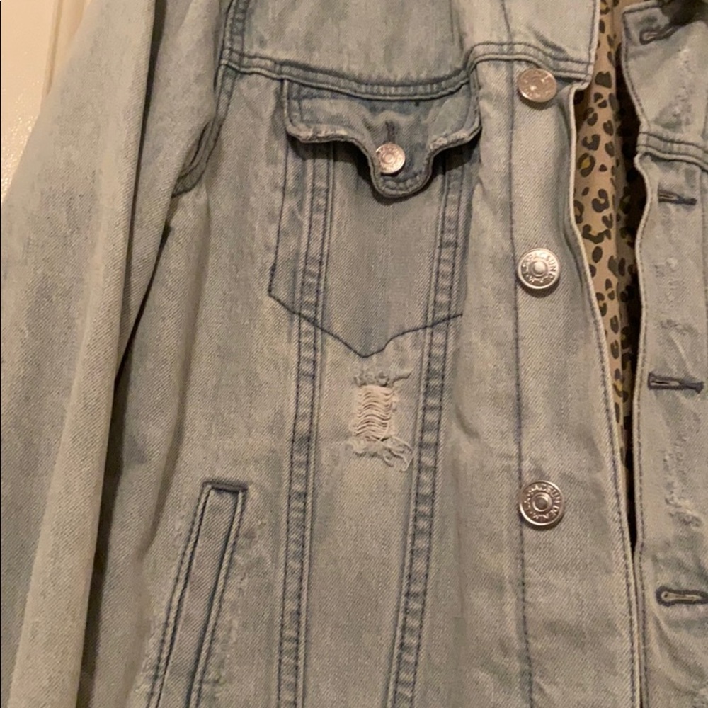 Jean jacket - Picture 4 of 4